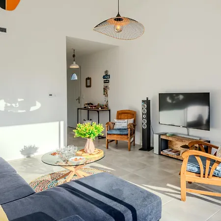 Domaine De Peyroutic By Interhome Aureilhan (Landes)