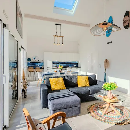 Domaine De Peyroutic By Interhome * Aureilhan (Landes)
